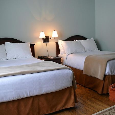Anchor Inn Hotel And Suites Twillingate Zewnętrze zdjęcie